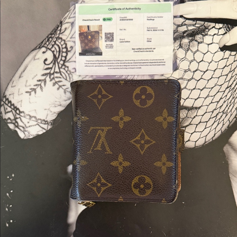 Louis Vuitton Brown Monogram Compact Wallet - Picture 10 of 12